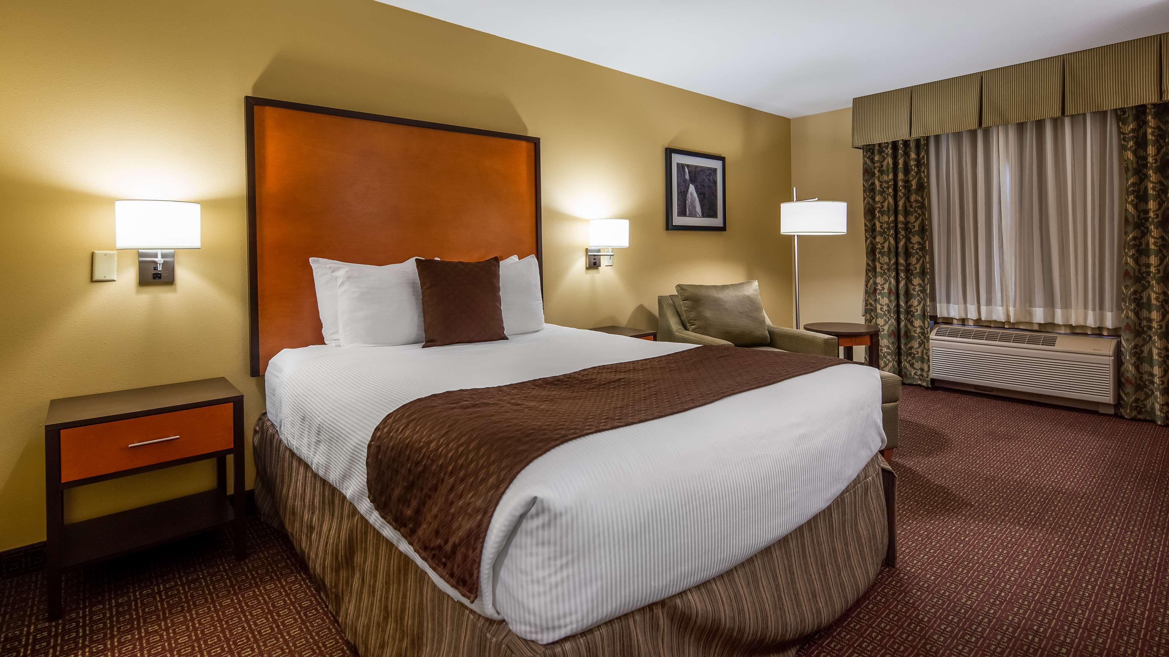 Best Western Cascade Inn & Suites Траутдейл Екстер'єр фото