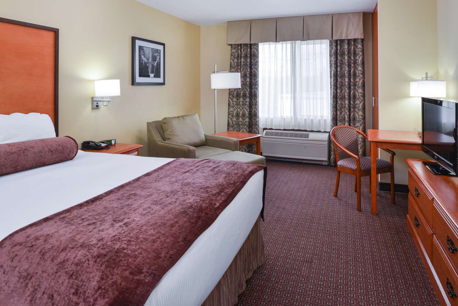 Best Western Cascade Inn & Suites Траутдейл Екстер'єр фото