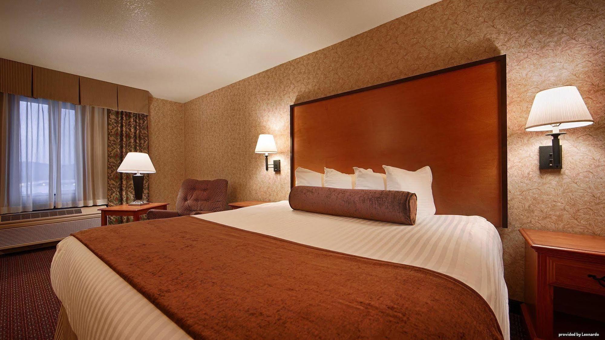 Best Western Cascade Inn & Suites Траутдейл Екстер'єр фото